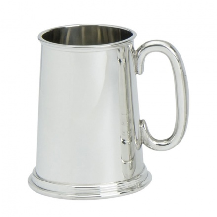 Polished Pewter Pint Tankard with C Handle